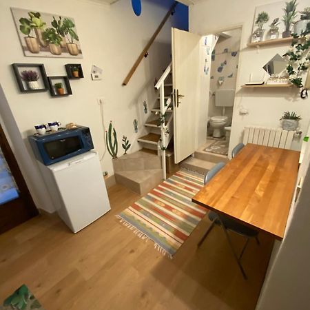 Casa Baiettini 9 Bed & Breakfast อินตรา ภายนอก รูปภาพ